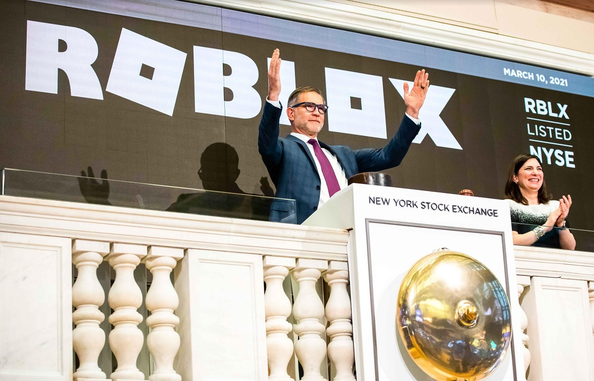 Roblox stock drops on widening losses in Q3, but other growth metrics  remain strong